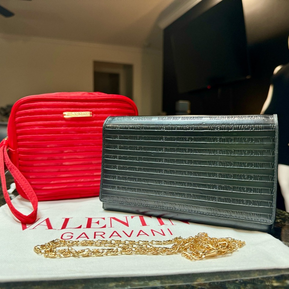 Authentic Valentino Marudini Black leather wallet & Giorgio Armani Red pouch - Picture 9 of 16
